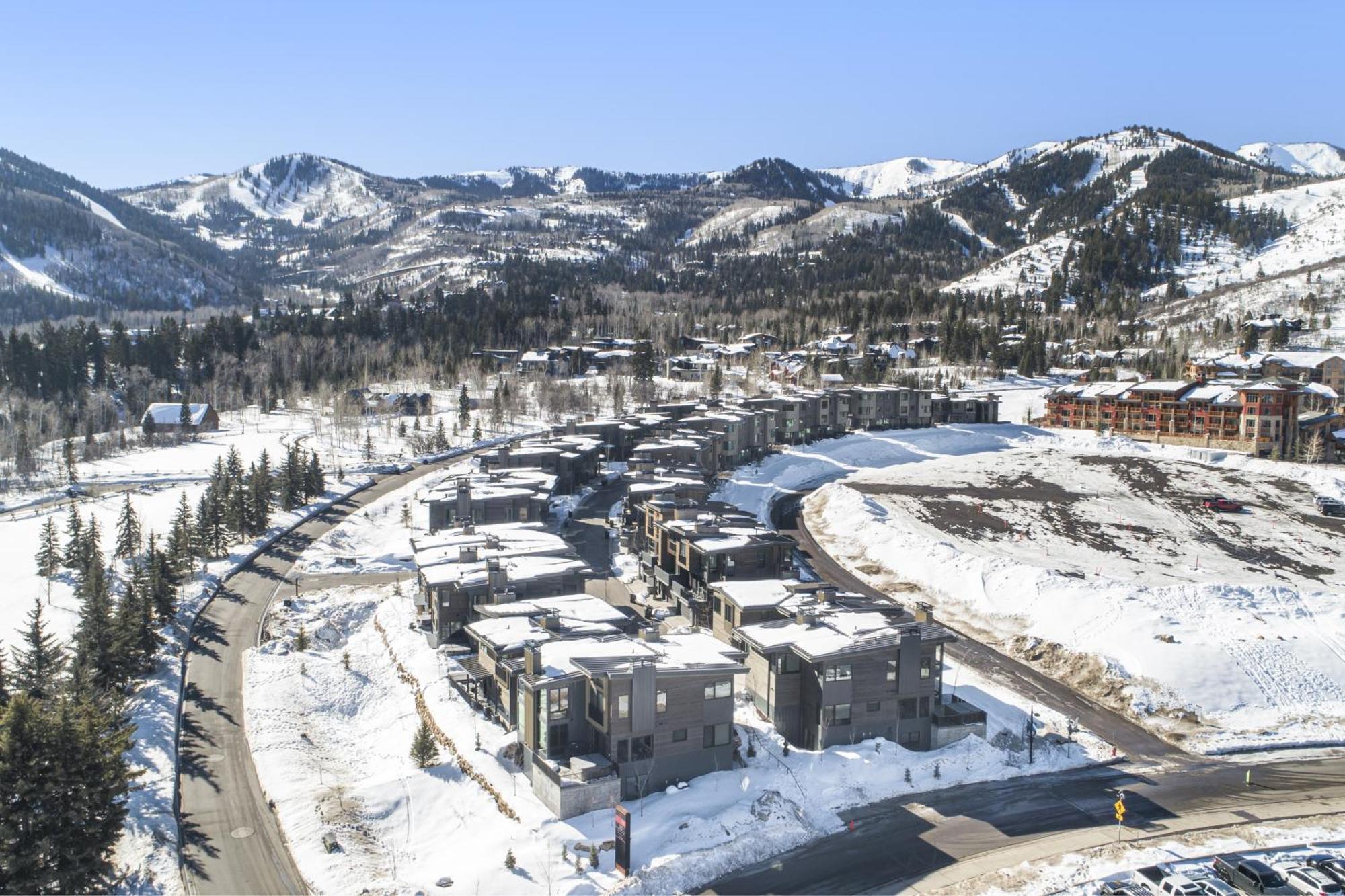 Park City Adventures Экстерьер фото